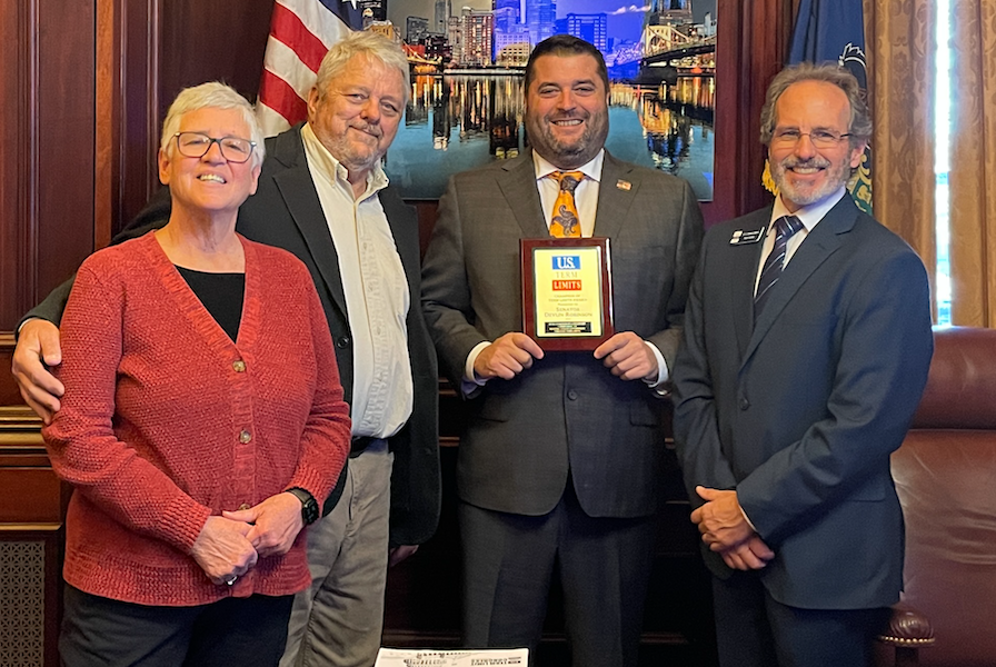 Senator Devlin Robinson Receives Plaque for Signing U.S. Term Limits ...